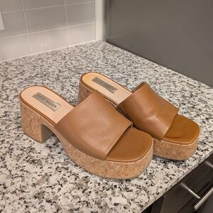 Steve Madden Women's Tan Platform Sandals